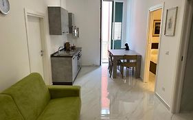 B&B Kemare Suites